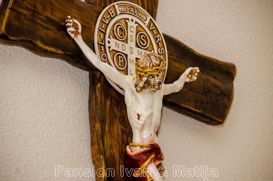 مبيت وإفطار Međugorje Pansion Matija المظهر الخارجي الصورة